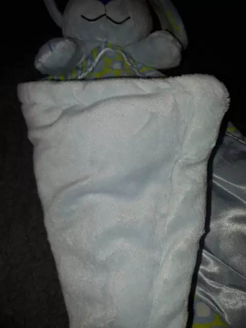 DPD /Doudou plat Chien Mouchoir Couverture Epais Manhattan baby TBE 3