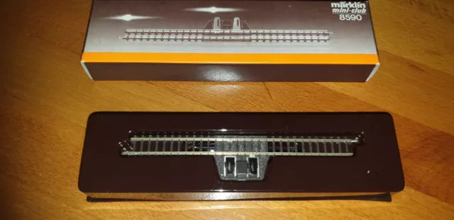 Marklin 8590 Z Gauge 110mm Straight Feeder Track