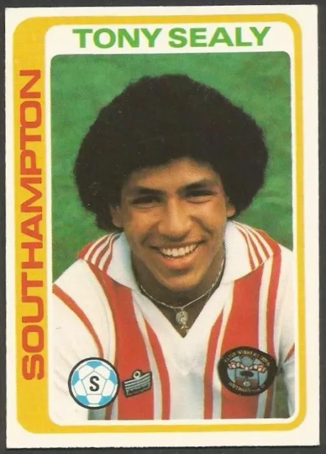 Topps 1979 Footballers #313-Wolverhampton Wanderers-Paul Bradshaw