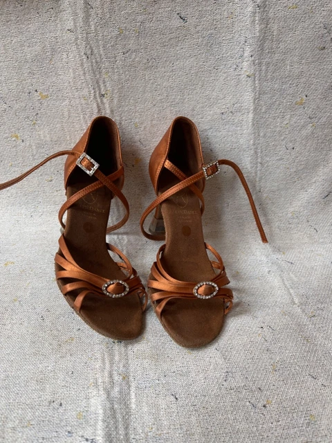 Chaussures de danse de salon BALTIC DANCE - pour danses latines femmes taille 37 2