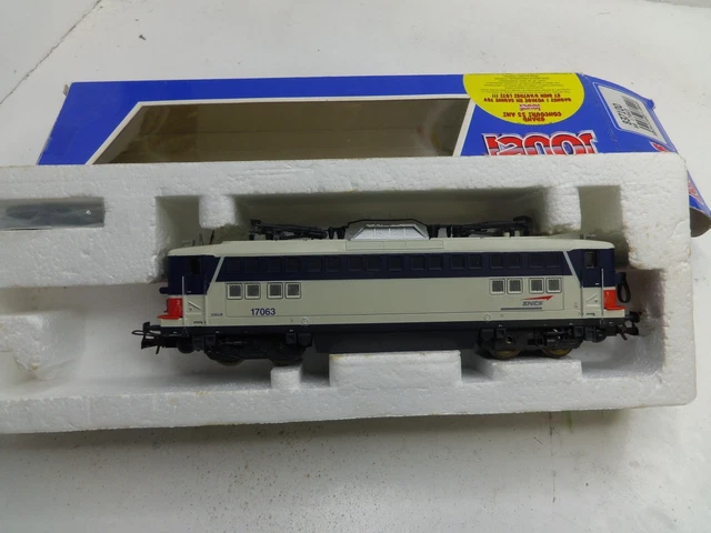 LS Models AGC électrique 3 Caisses X76500 Bleu/gris - Echelle 1:87 - NEUF Et RARE