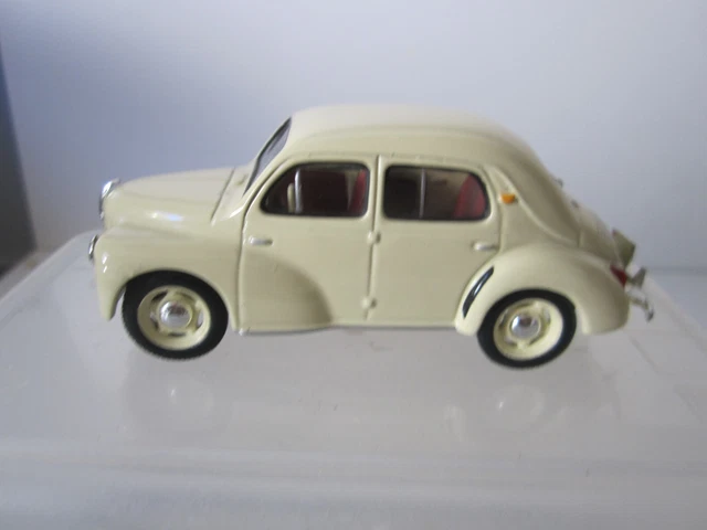 Miniature Renault 4CV 1/43 IXO Police De Monaco