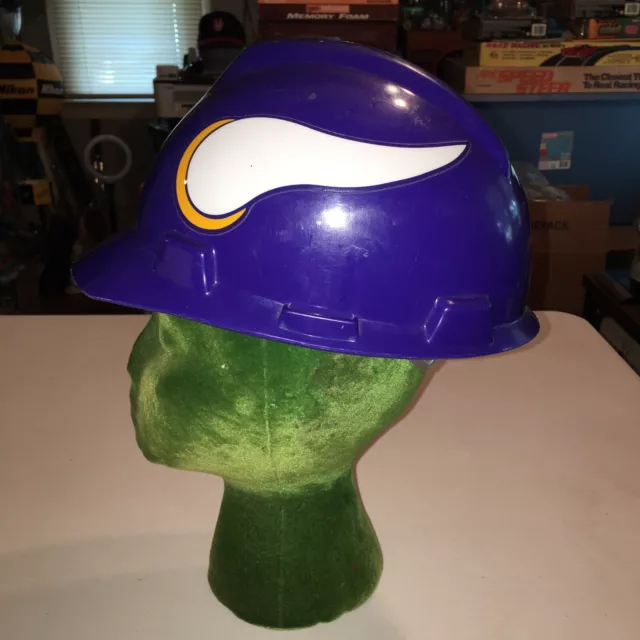 VIKINGS HARD HAT Helmet Medium MSA V-Gard Adjustable Minnesota NFL $19. ...