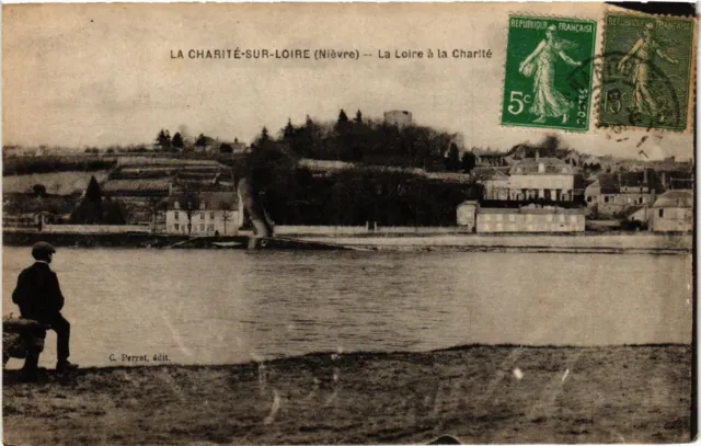 CPA La CHARITÉ-sur-LOIRE - La Loire a la CHARITÉ (456562)