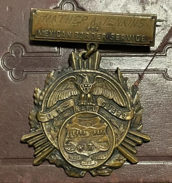 RARE 1917 WWI Named Mexican Border Service Medal Co B 8th Inf National Guard