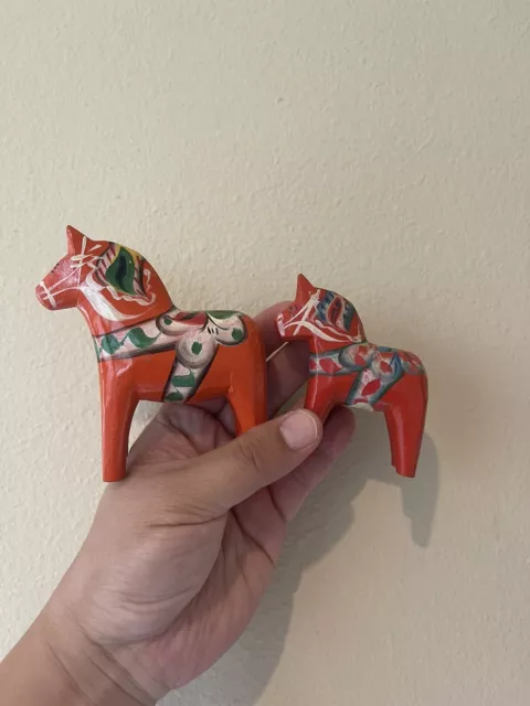 Vintage Swedish Dala Horse Pair Orange (4”) & Red (3”) Wooden By Nils. Olsson