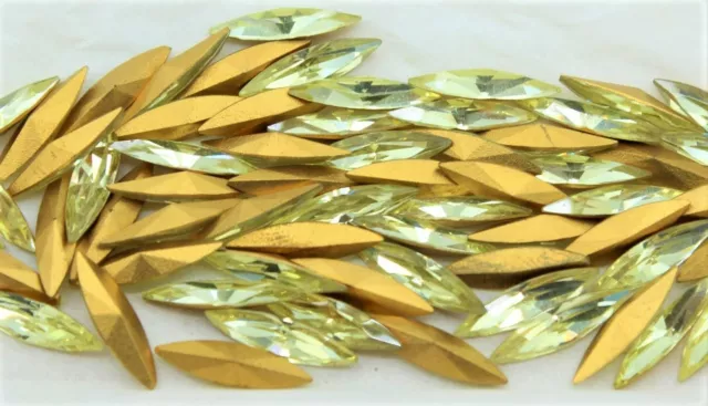 Swarovski 4200 - Navette Fancy Stone - 15 x 4mm - 6 pieces per pack - Vintage 2