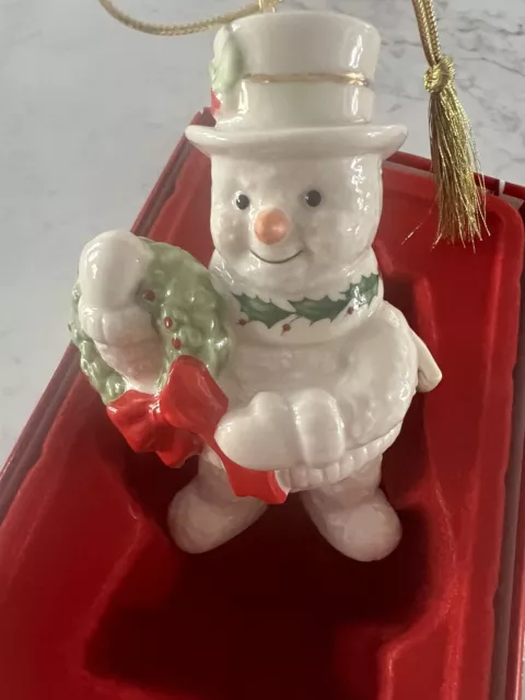 New LENOX Annual Happy HOLLY DAYS Snowman CHRISTMAS Ornament 3.5” 3