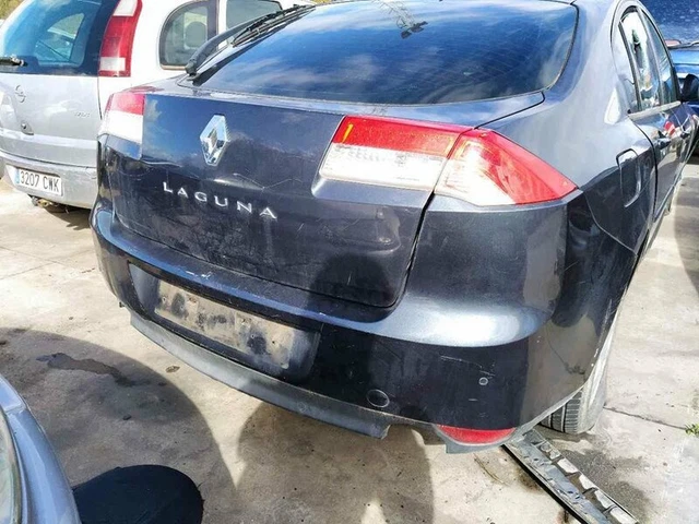 Pare-boue Arrière Gauche Pour Renault Laguna 3 Phase 1 Coupé - Référence 767470004R, D'occasion En Bon état