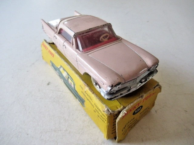 DINKY TOYS CHRYSLER 180 N°1409 NEUF + BOITE D'ORIGINE MADE IN
