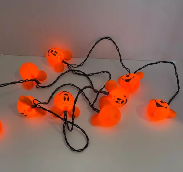 DISNEY PARKS MICKEY MOUSE String of Halloween Pumpkin Lights. Set of 10-NWOT