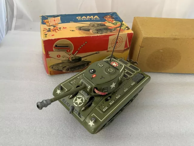 Gama Panzer Tank T99/32 100 Schuss Zündplättchen Länge 25 cm Originalkarton RAR!