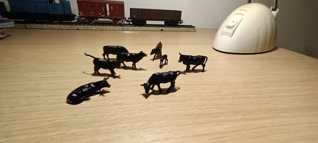 30 Vaches échelle N (1:150) En Plastique – Miniatures Réalistes Pour Train, Diorama Ou Paysage De Ferme