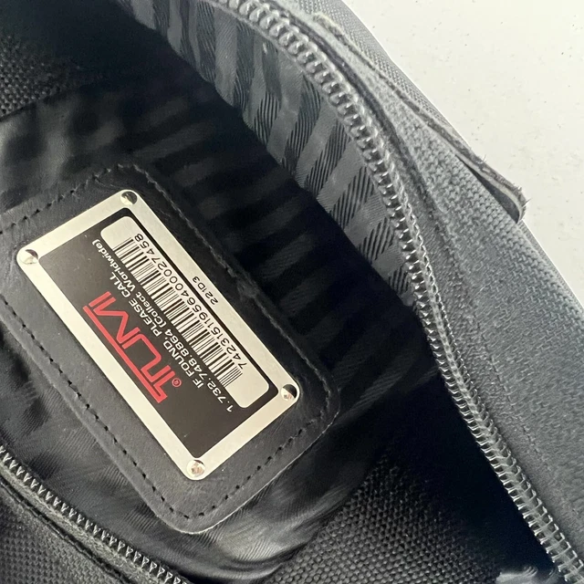 Vintage Tumi USA Black Ballistic Nylon Small Carry On Weekender Duffel Gym Bag 9