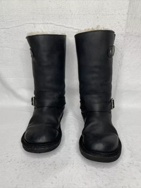 UGG Classic Short Boot Black #5678/F3010H Size 7 Kensington