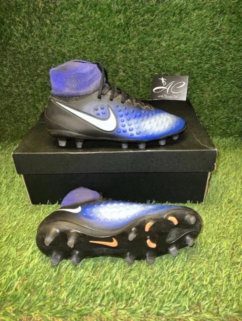 Nike magista obra size 5.5 on sale