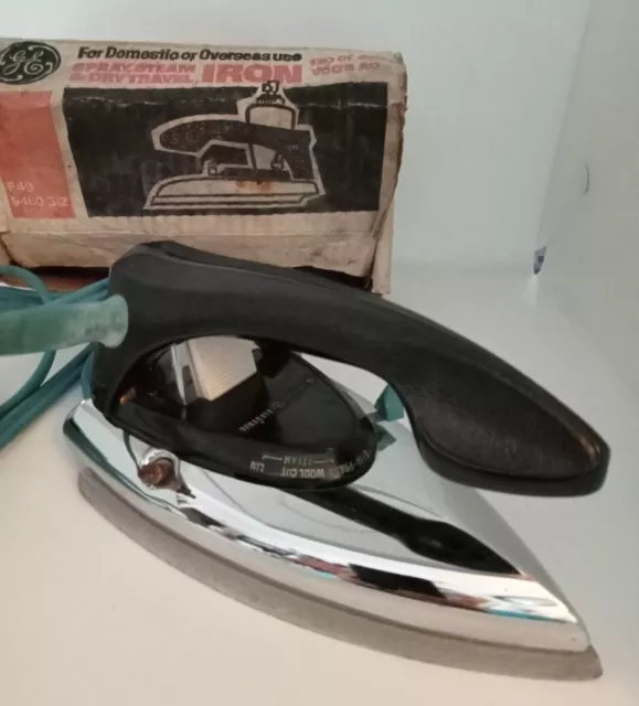 Vintage General Electric USA Travel Iron F49/9480 For Display Only