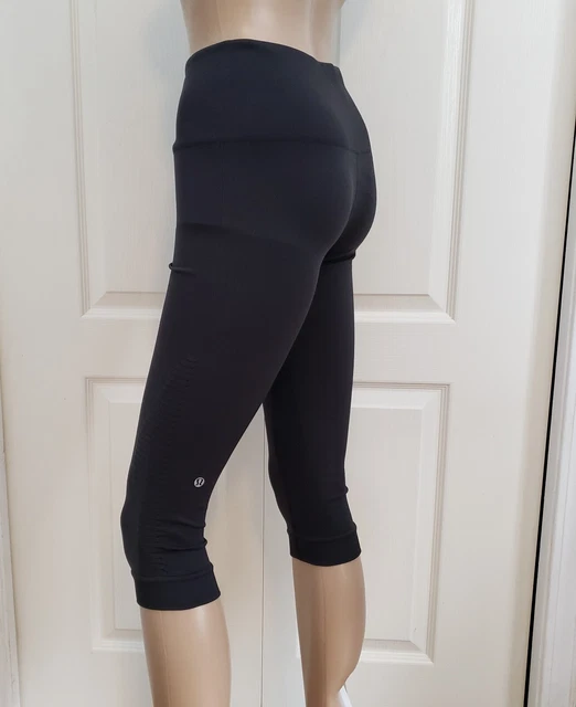 Lululemon Size 4 High Rise Ebb & Flow Seamless  Charcoal Grey Tights 17" EEUC