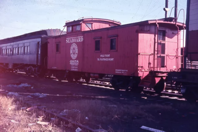 ORIGINAL 1965 EKTACHROME RAILROAD SLIDE SAL SEABOARD AIR LINE 49658 wood caboose