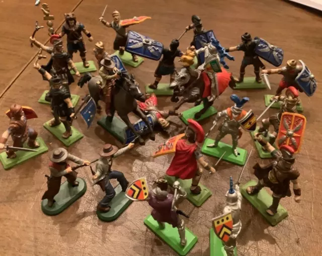 Britains DEETAIL Knights, Cowboys, Romans, Praetorians Plastic Toy Soldier Lot