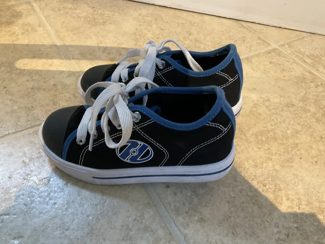 Boys heelys sales size 11