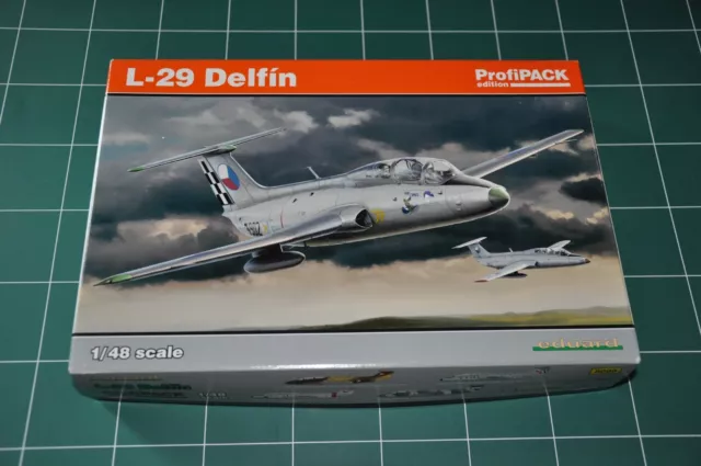 L-29 Delfin / ProfiPack Eduard / N° 8099 / 1:48