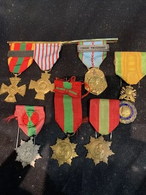 Médailles militaire militaria lot