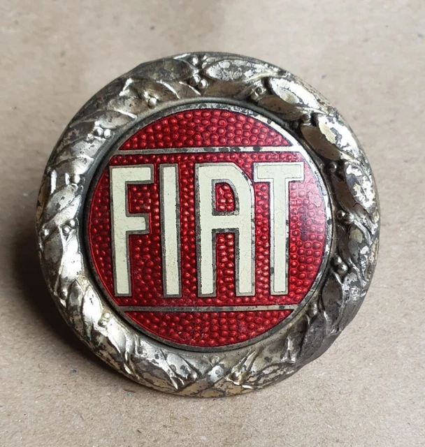 Bugatti Type 35 et de l'insigne du radiateur de voiture de course Photo Stock - Alamy