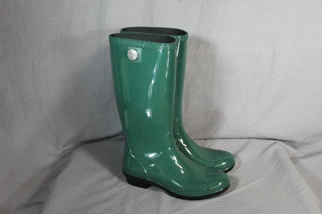 UGG Women's Shaye Waterproof Pine Rain Boots US Size 6