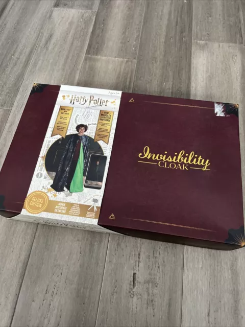 NIB Harry Potter Invisibility Cloak Deluxe Edition Special Effects