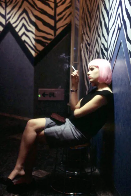 Lost In Translation Scarlett Johansson Smoking 18x24 Poster Zebra Lift Elevator