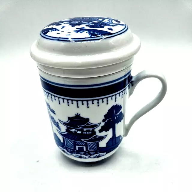 Oriental Tea Cup Infuser Blue White Mid Century Porcelain Mug Lid