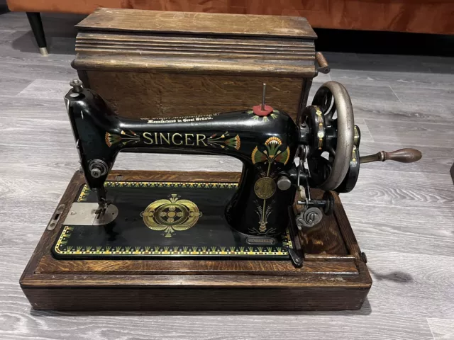 Antique Singer Sewing Machine Hand Crank