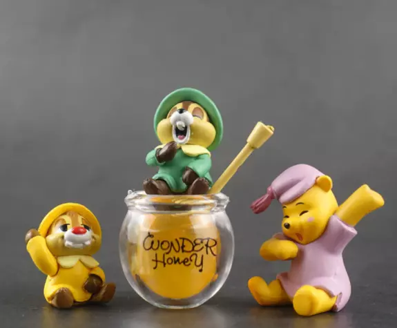 4PCS/SET Disney Winnie Honeypot Chip Dale Mini Action Figures PVC Toys Dolls 3cm