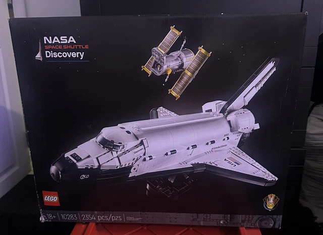 LEGO Icons: NASA Space Shuttle Discovery (10283) LEGO Icons: NASA Space Shuttle Discovery (10283)