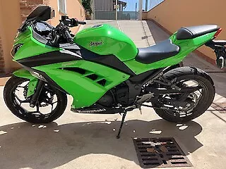 Kawasaki Ninja 300 ABS 2016 11135 km Kawasaki Ninja 300 ABS 2016 11135 km
