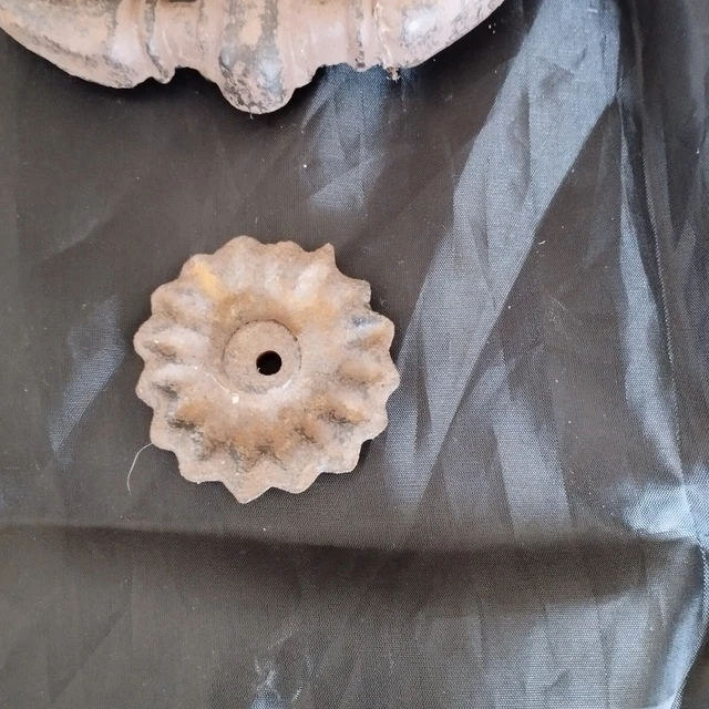 Marteau, Heurtoir De Porte Fer Et Fonte Avec Receptacle 2