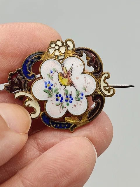 Broche ovale fleurie style ancien - Montres & Bijoux