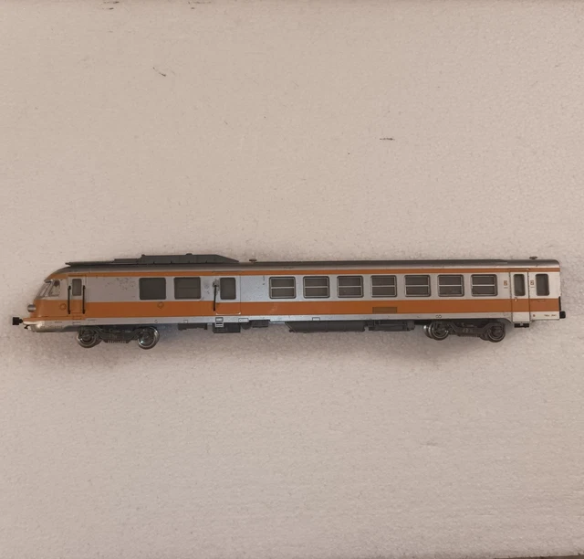 JOUEF HO TURBO train RTG 1 motrice 8611 2 wagons 5492 1 motrice arriere