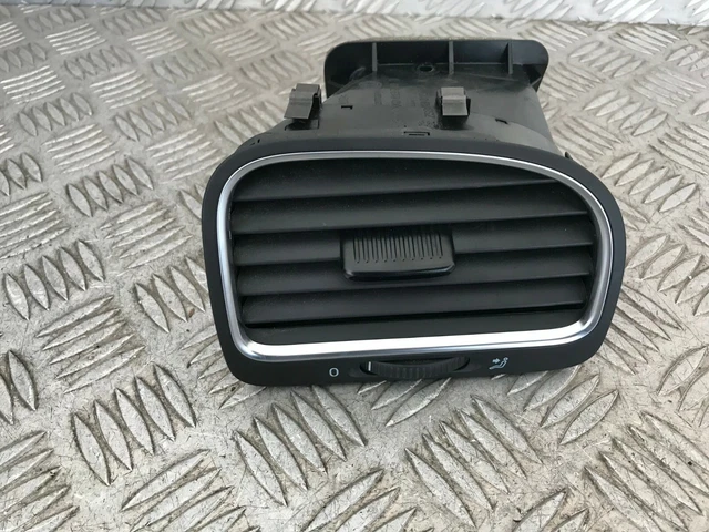 Grille D'aération Droite VOLKSWAGEN TOURAN II (2) - 09/2010 à 12/2015 - Occasion