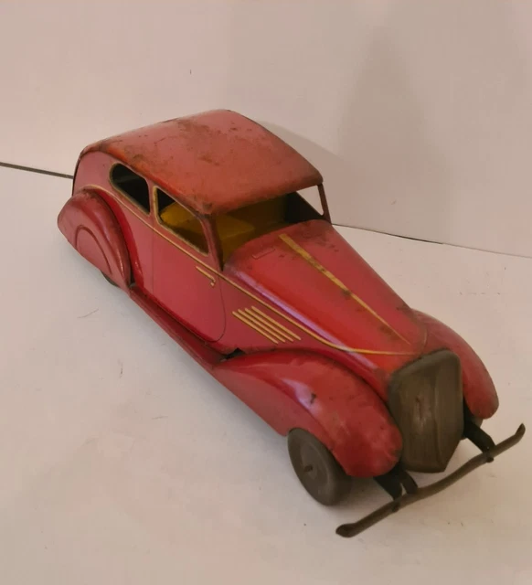 ancienne grande voiture à ressort jouet tôle peinte vers 1900