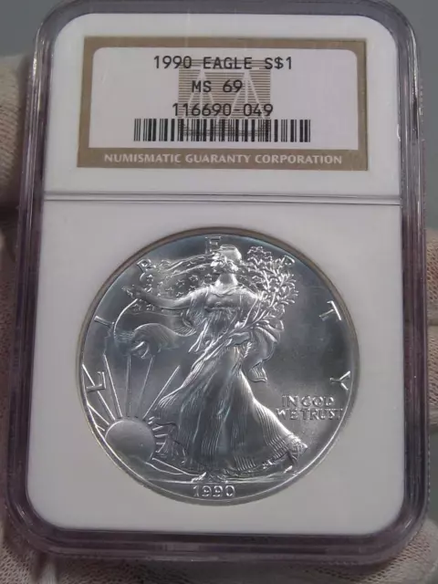 Better Date BU 1990 Silver American Eagle NGC MS69.  #24