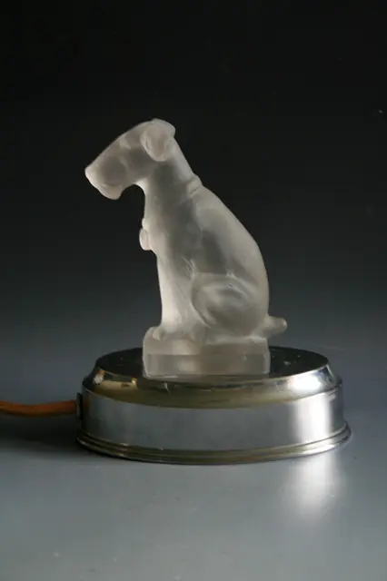 Mascota / Figura De Coche Para Perro De Cristal Art Deco - Posiblemente Sabino