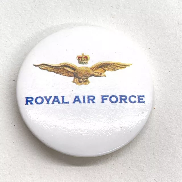 RAF Royal Air Force Collectible Military Pin Badge : V7