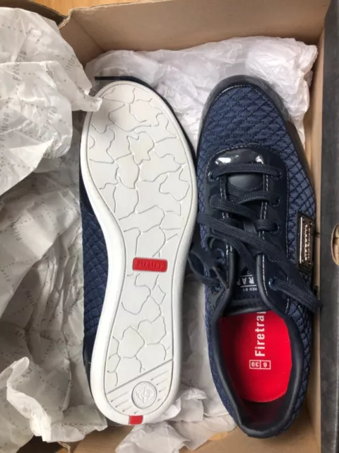 White sales firetrap trainers