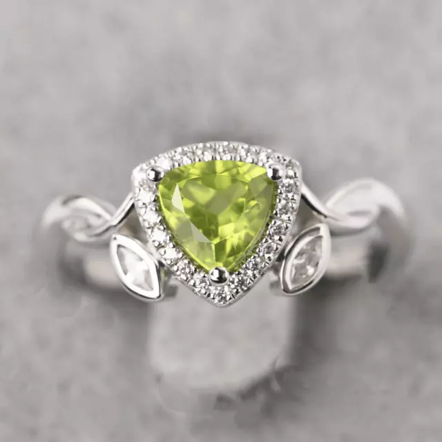 925 Plata de Ley Natural Peridoto Trillón Corte Anillo Hoja