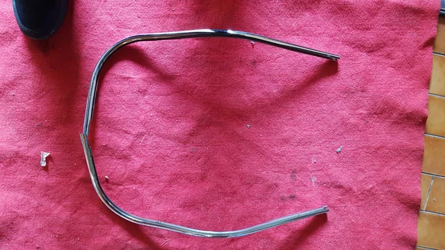 BORDO SCUDO ALLUMINIO PER VESPA 125 VNB3 6T - 150 VBA1T - Foto 2