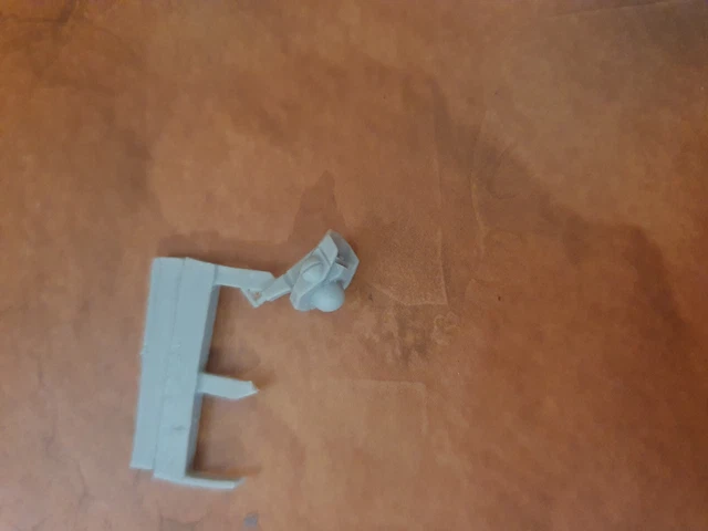 Warhammer 40k Tau Forge World Alt Commander Head OOP Warhammer 40k Tau Forge World Alt Commander Head OOP