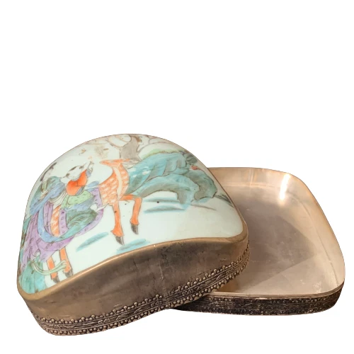Large Chinese Ming Porcelain Shard Box with Contoured Silver Metal Fitting