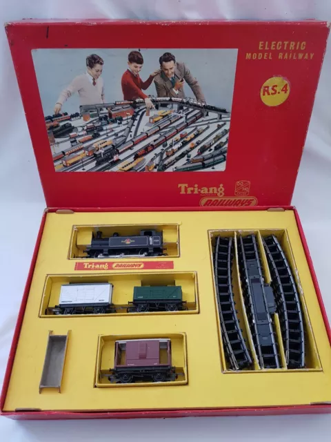 1960s Tri-Ang Railways RS.4 Train Set